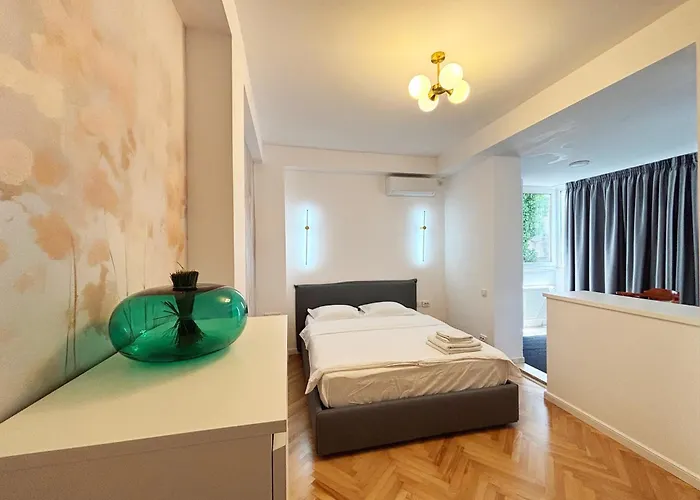 A&b 3*